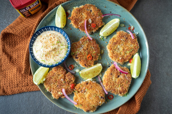 Shrimp cakes met Old bay seasoning